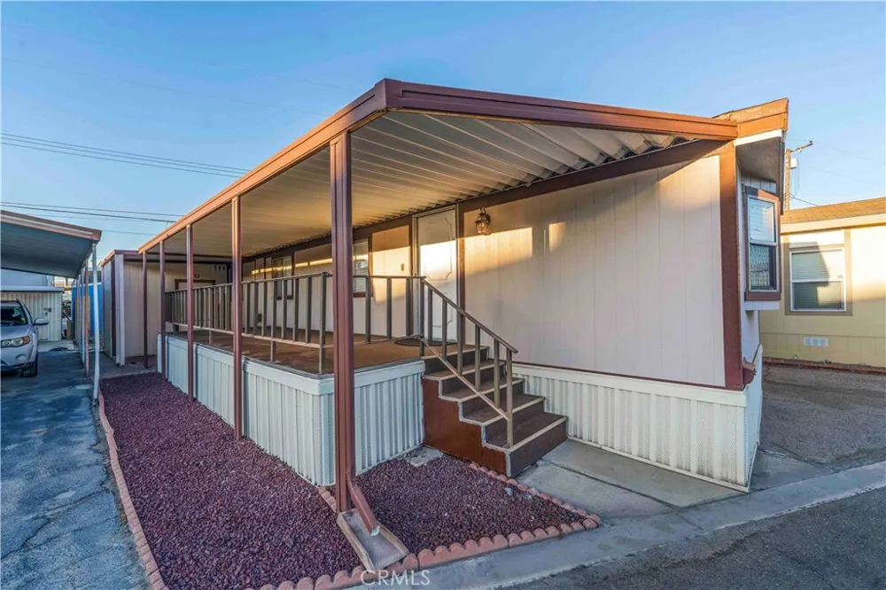 12737 E Roscrans #94 Norwalk, CA 90650