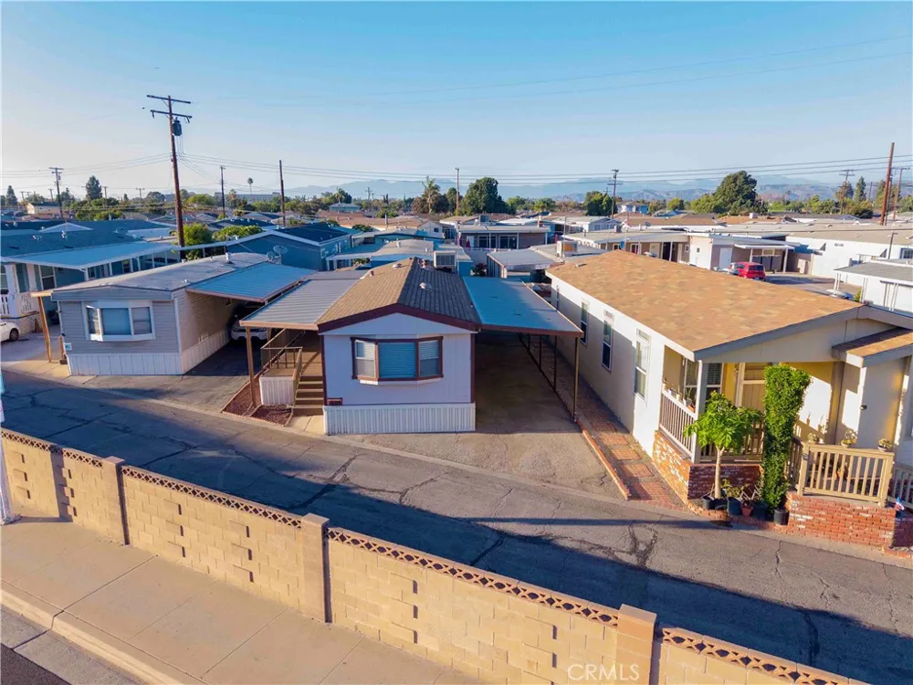 12737 E Roscrans #94 Norwalk, CA 90650