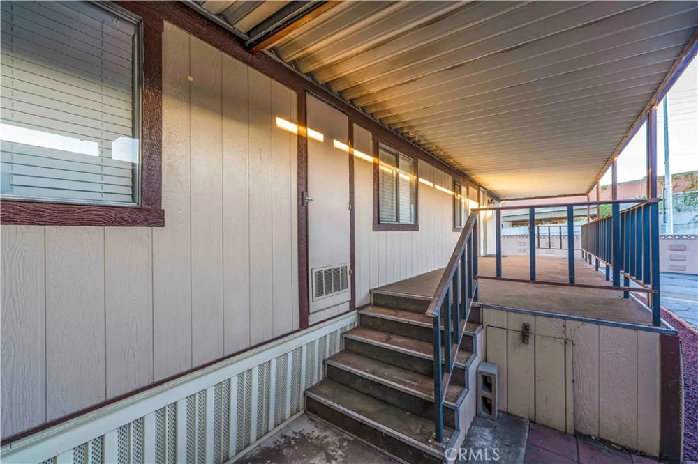 12737 E Roscrans #94 Norwalk, CA 90650