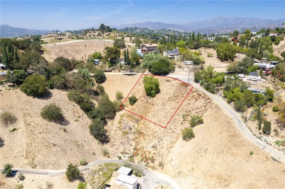 4000 Rising Drive Los Angeles, CA 90032