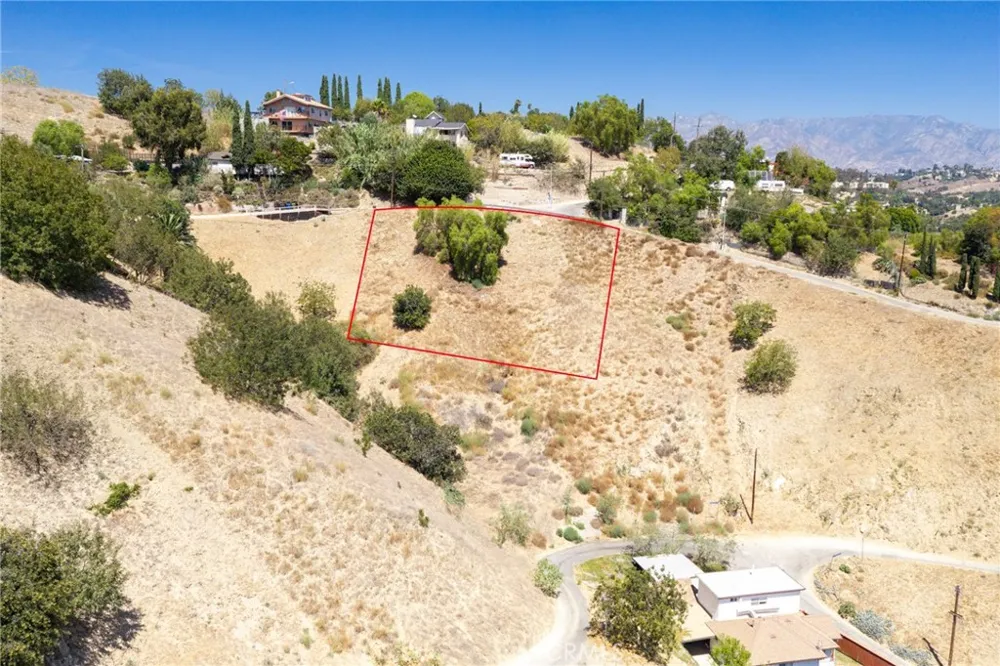4000 Rising Drive Los Angeles, CA 90032