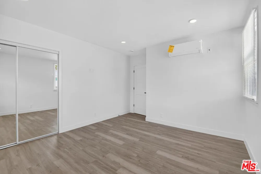 134 S Edgemont Street Los Angeles, CA 90004
