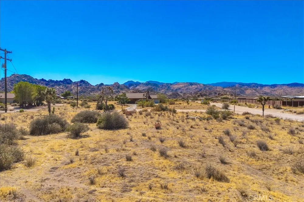 53175 Annie Oakley Pioneertown, CA 92268