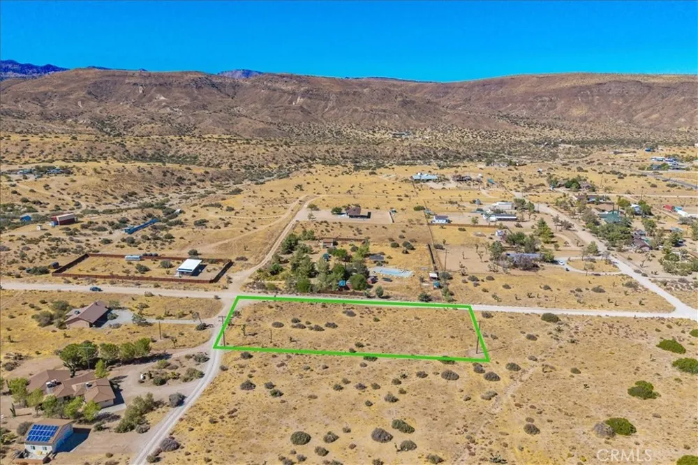 53175 Annie Oakley Pioneertown, CA 92268