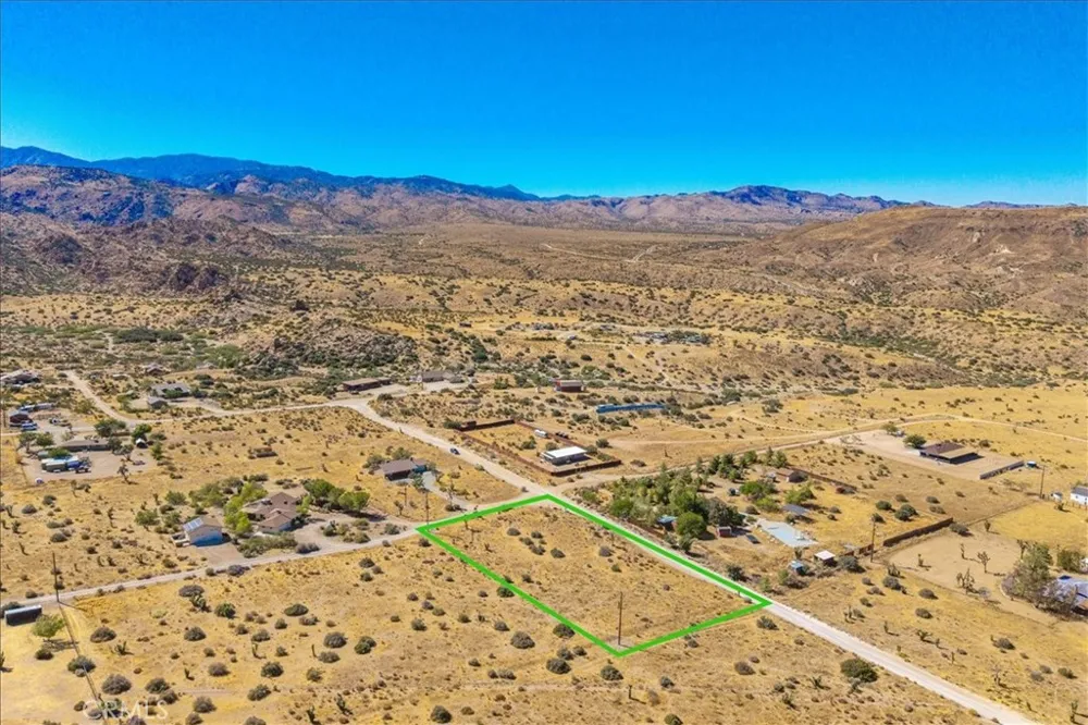 53175 Annie Oakley Pioneertown, CA 92268