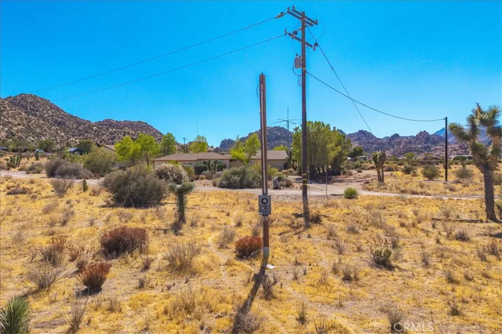 53175 Annie Oakley Pioneertown, CA 92268