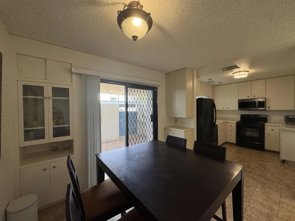 48728 Desert Flower Drive Palm Desert, CA 92260