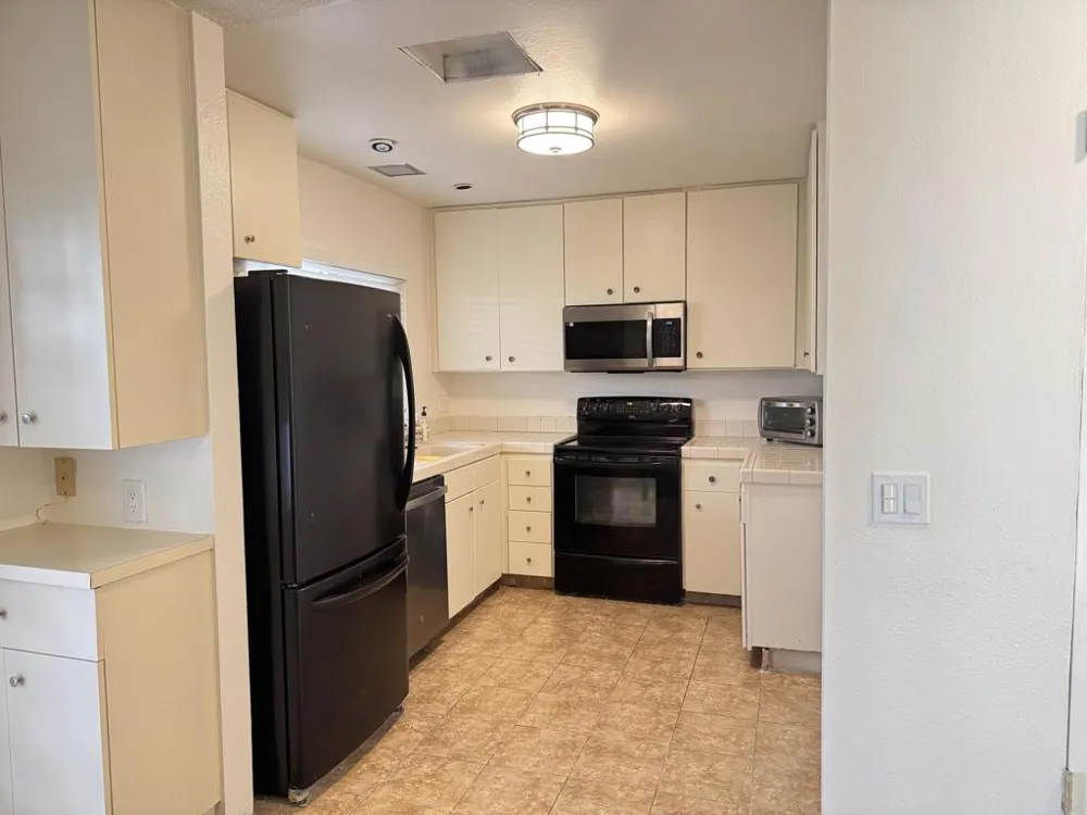 48728 Desert Flower Drive Palm Desert, CA 92260