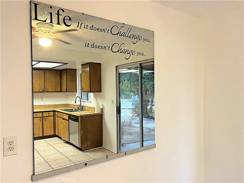 15328 E Avenue Q1 Lake Los Angeles, CA 93591