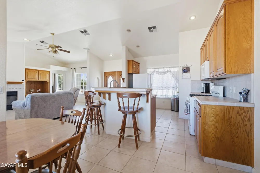 7675 Poppy Boulevard California City, CA 93505