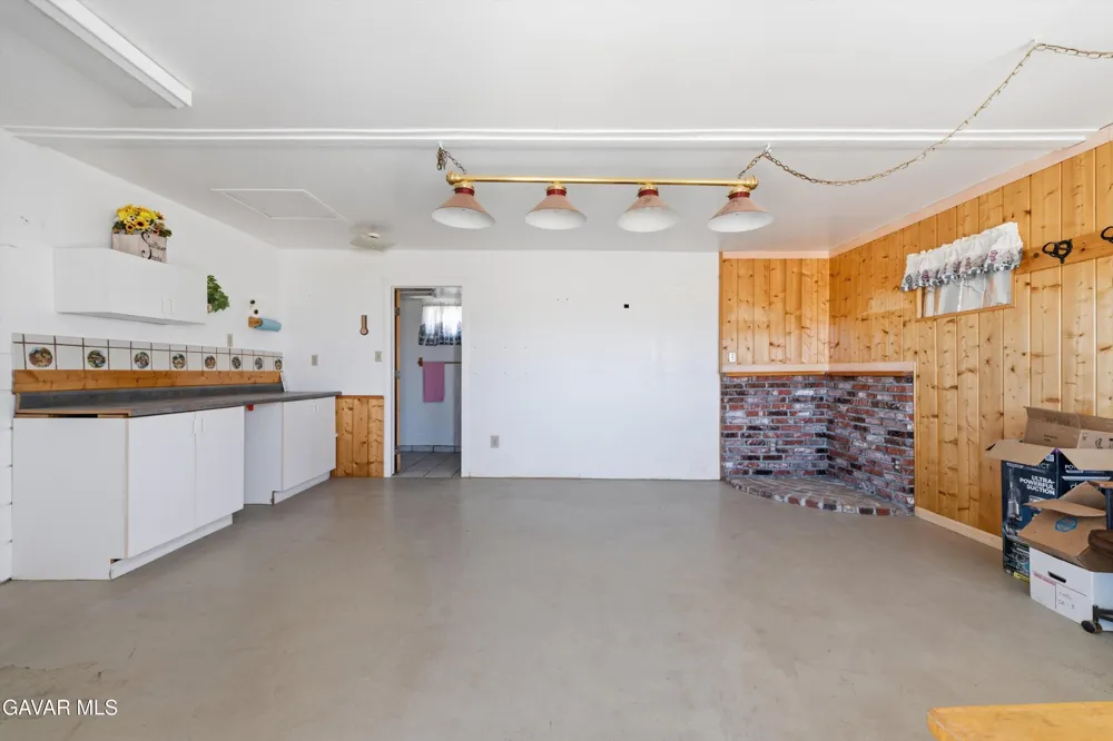 7675 Poppy Boulevard California City, CA 93505