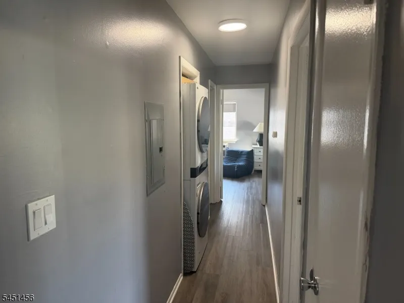 293 Main Street U-2 #2 E Unit 2 E Belleville, NJ 07109