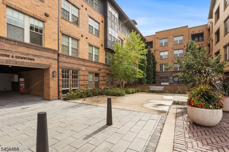 7 Sternadori Rd #7 Unit 7 Somerville, NJ 08876