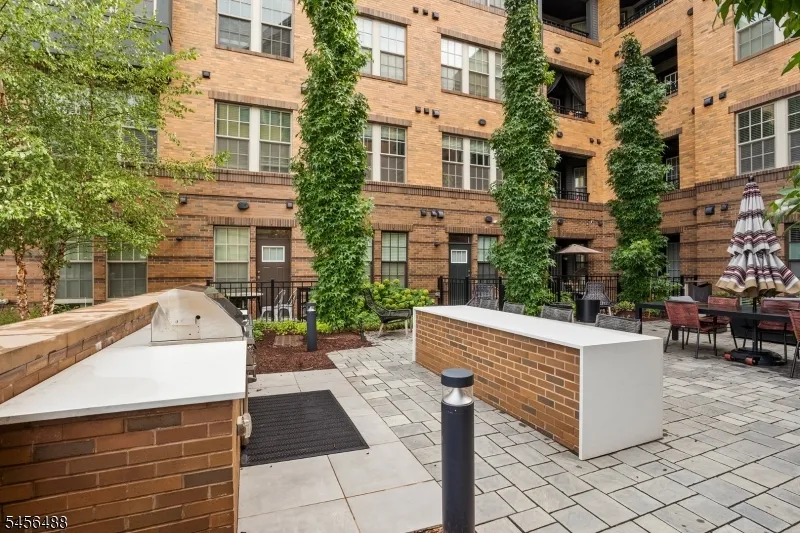 7 Sternadori Rd #7 Unit 7 Somerville, NJ 08876