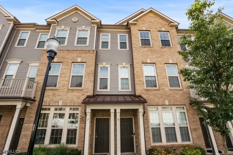 7 Sternadori Rd #7 Unit 7 Somerville, NJ 08876