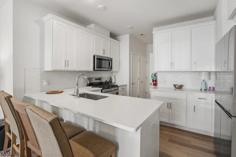 7 Sternadori Rd #7 Unit 7 Somerville, NJ 08876