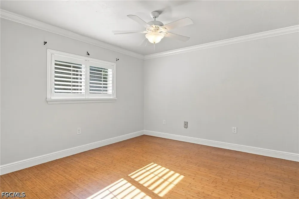Cypress Way E #4 Naples, FL 34110