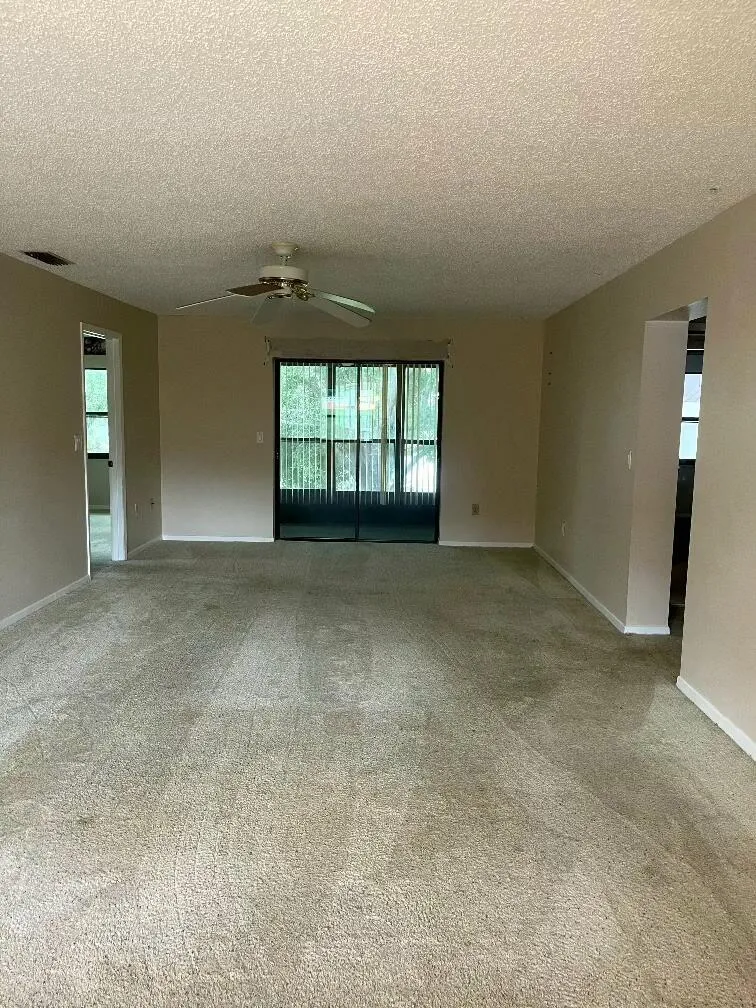 15 A MIRACLE AVENUE 