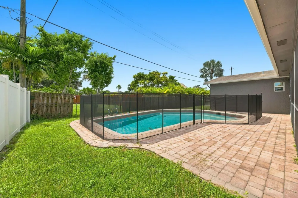 10830 NW 29TH COURT Sunrise, FL 33322