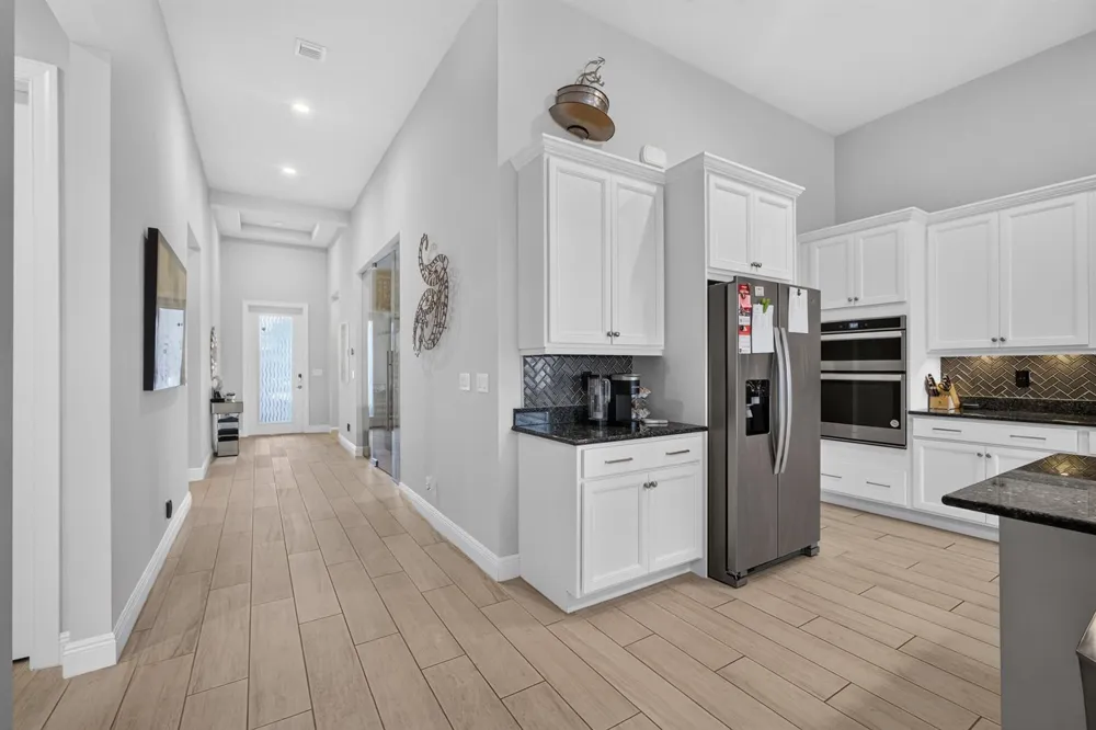 9945 Regency Way Palm Beach Gardens, FL 33412