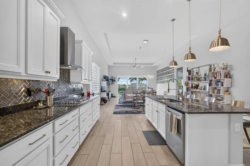 9945 Regency Way Palm Beach Gardens, FL 33412