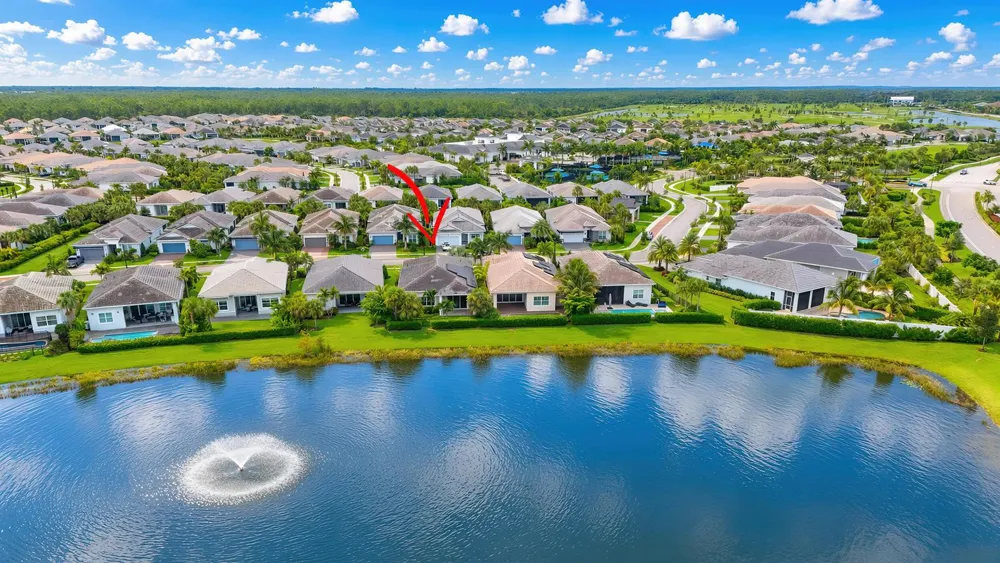 9945 Regency Way Palm Beach Gardens, FL 33412