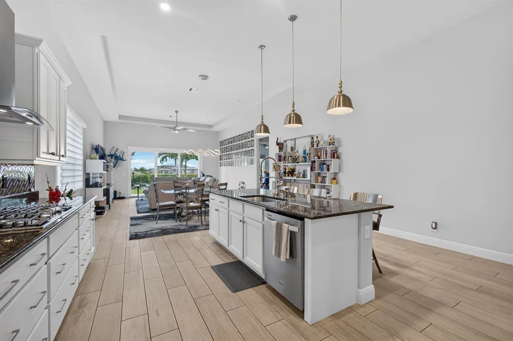9945 Regency Way Palm Beach Gardens, FL 33412