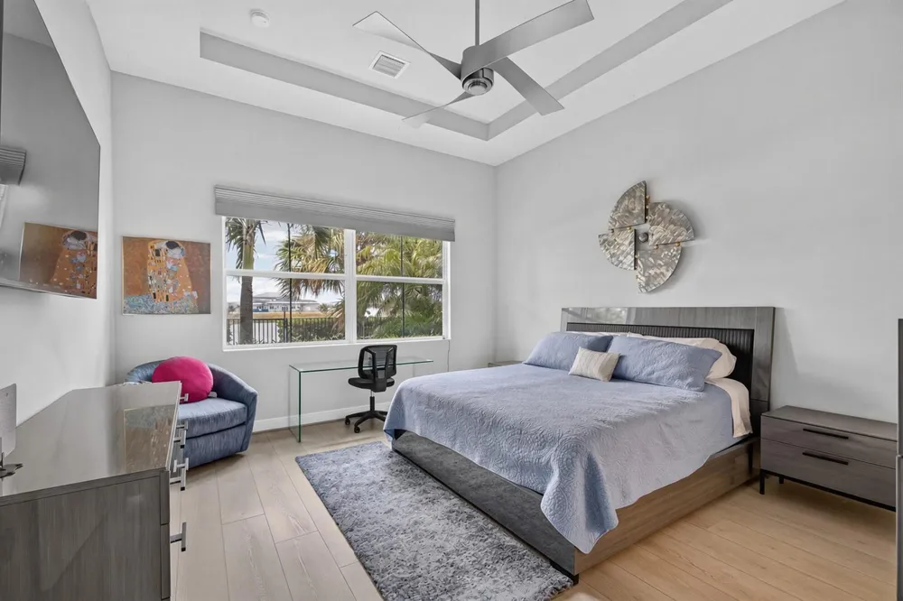 9945 Regency Way Palm Beach Gardens, FL 33412