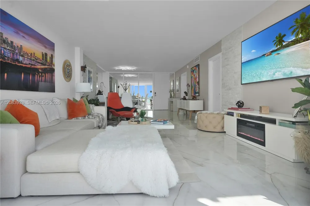 770 NE 69th St #5D Miami, FL 33138
