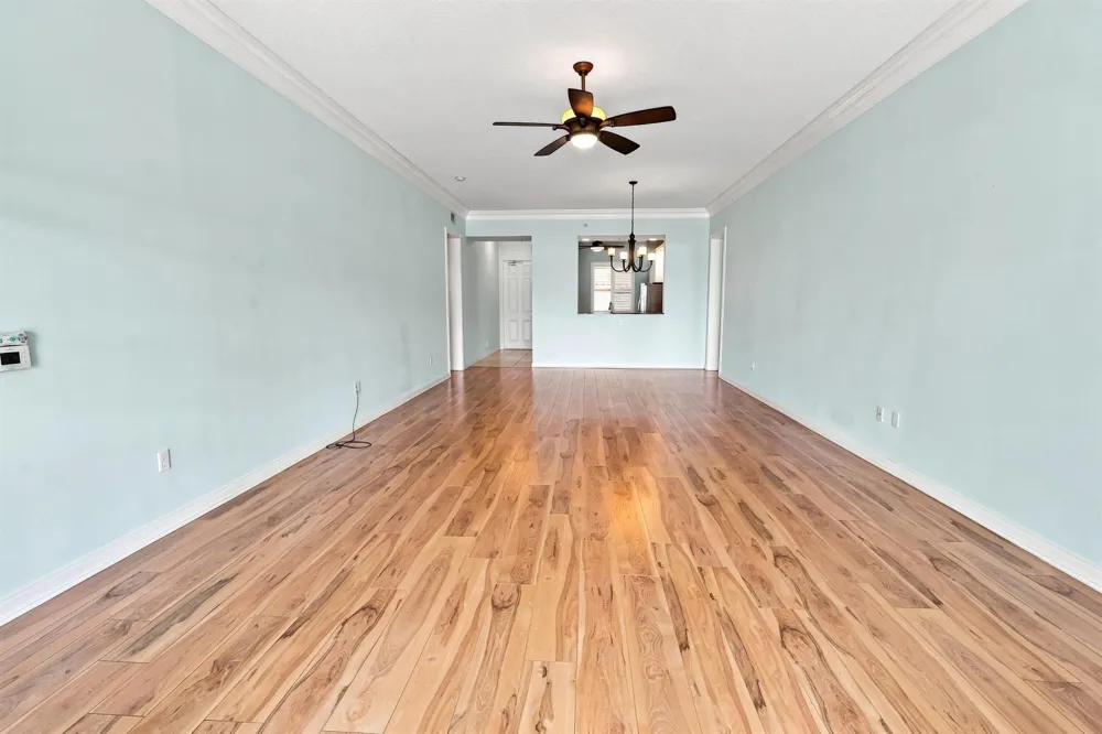 25 HARBOUR ISLE DRIVE W #104 Fort Pierce, FL 34949