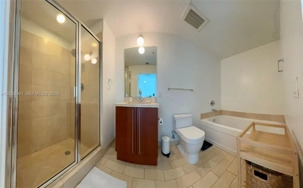 79 SW 12th St #1502 Miami, FL 33130