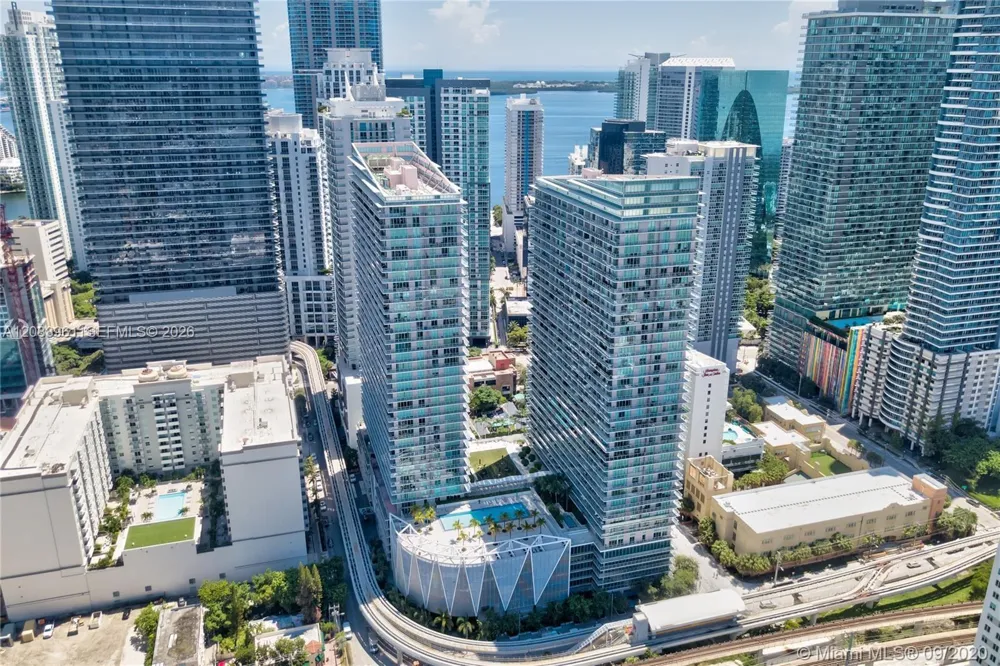 79 SW 12th St #1502 Miami, FL 33130