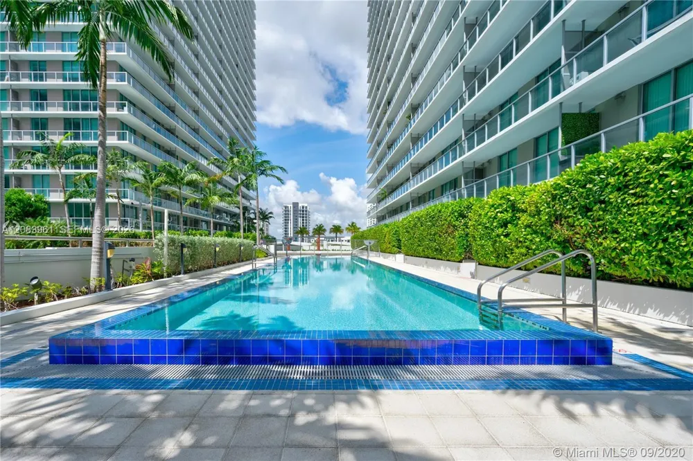 79 SW 12th St #1502 Miami, FL 33130