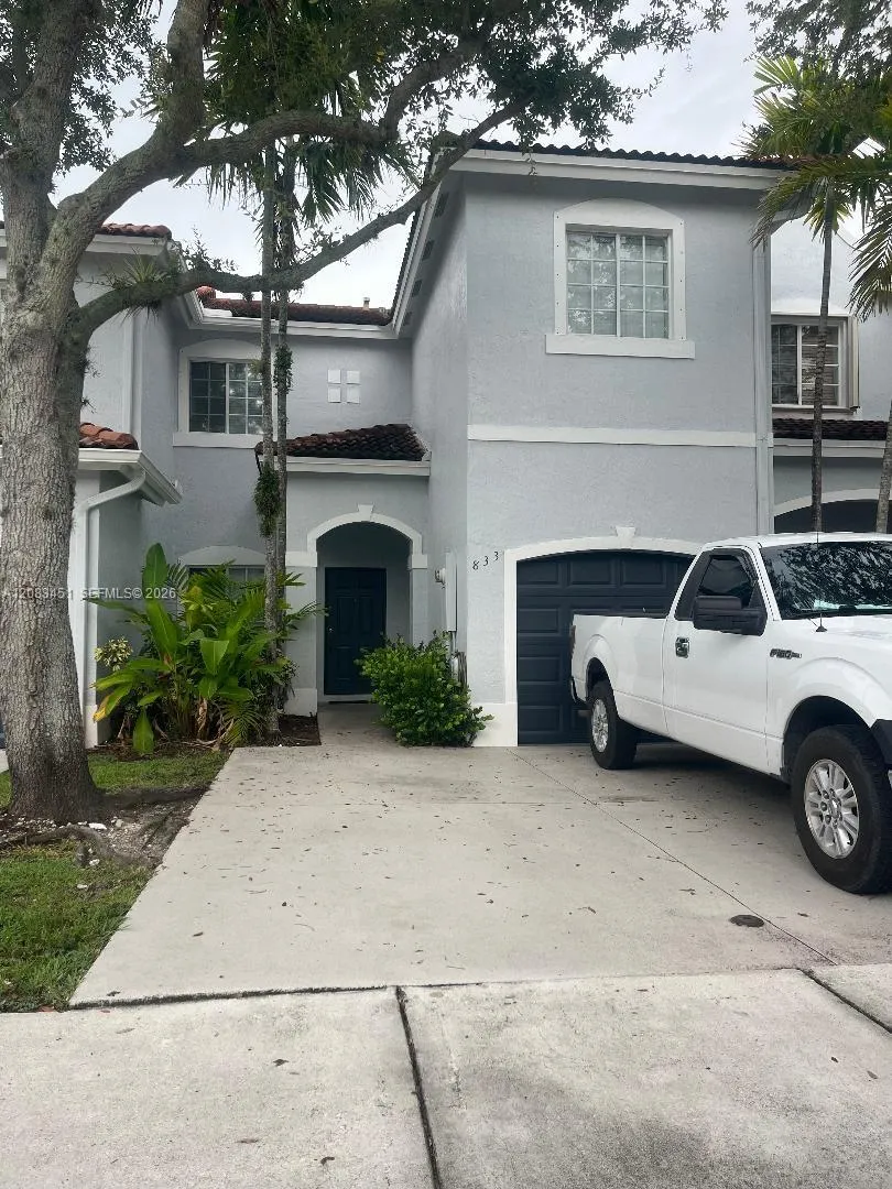833 SW 148th Pl #833 Miami, FL 33194