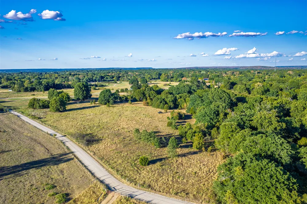 33 4256 ROAD Checotah, OK 74426