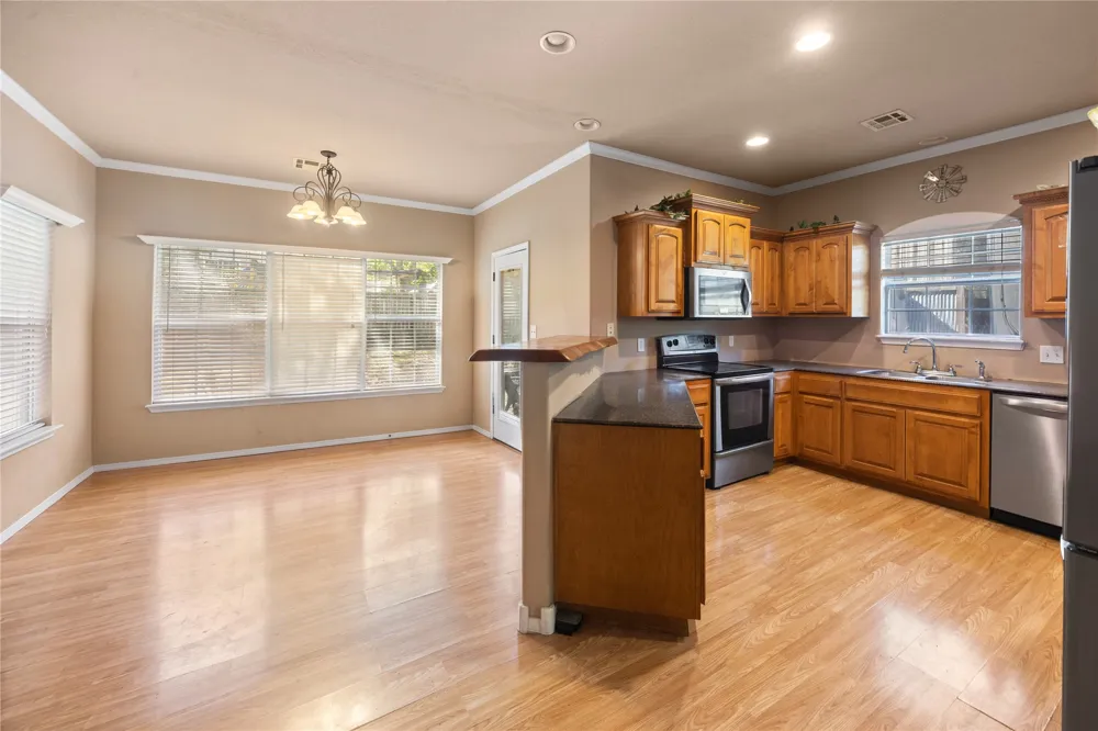 68387 S 317 ROAD Wagoner, OK 74467