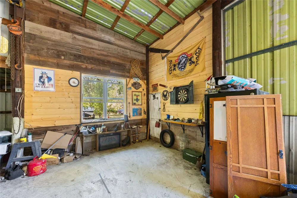 68387 S 317 ROAD Wagoner, OK 74467