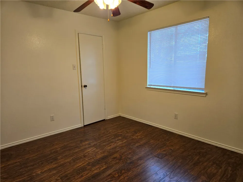1106 Buttercup Circle College Station, TX 77845