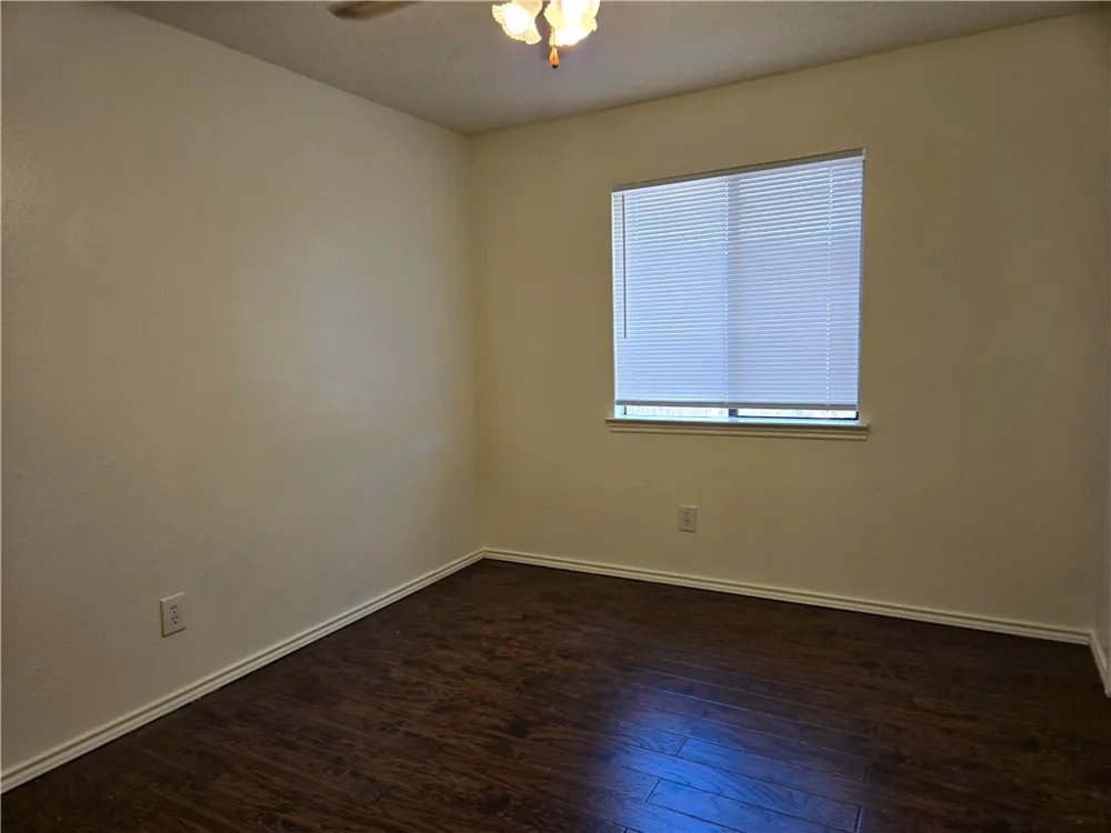 1106 Buttercup Circle College Station, TX 77845