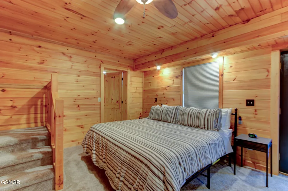919 Grey Fox Trail Gatlinburg, TN 37738