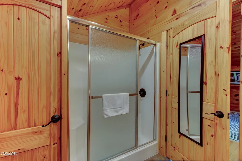 919 Grey Fox Trail Gatlinburg, TN 37738