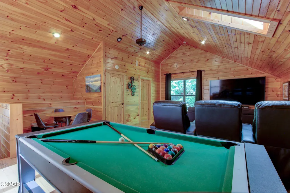 919 Grey Fox Trail Gatlinburg, TN 37738