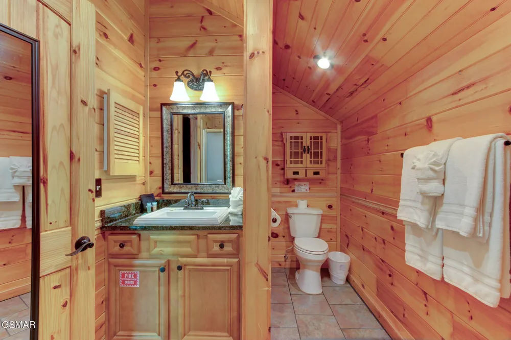 919 Grey Fox Trail Gatlinburg, TN 37738