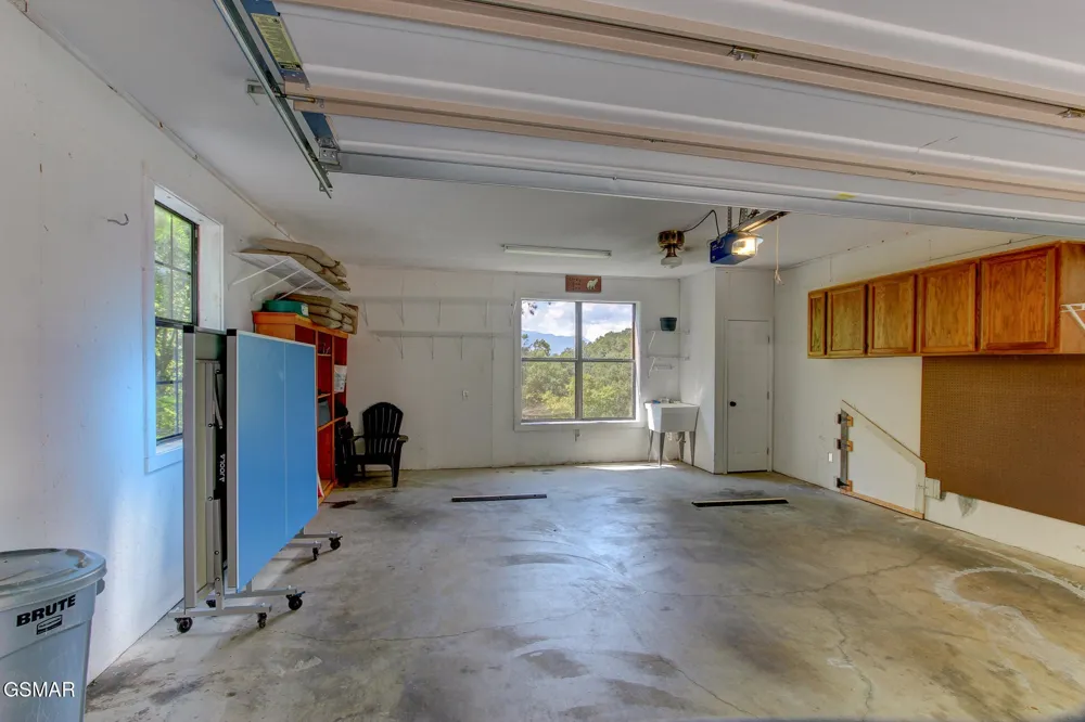 919 Grey Fox Trail Gatlinburg, TN 37738