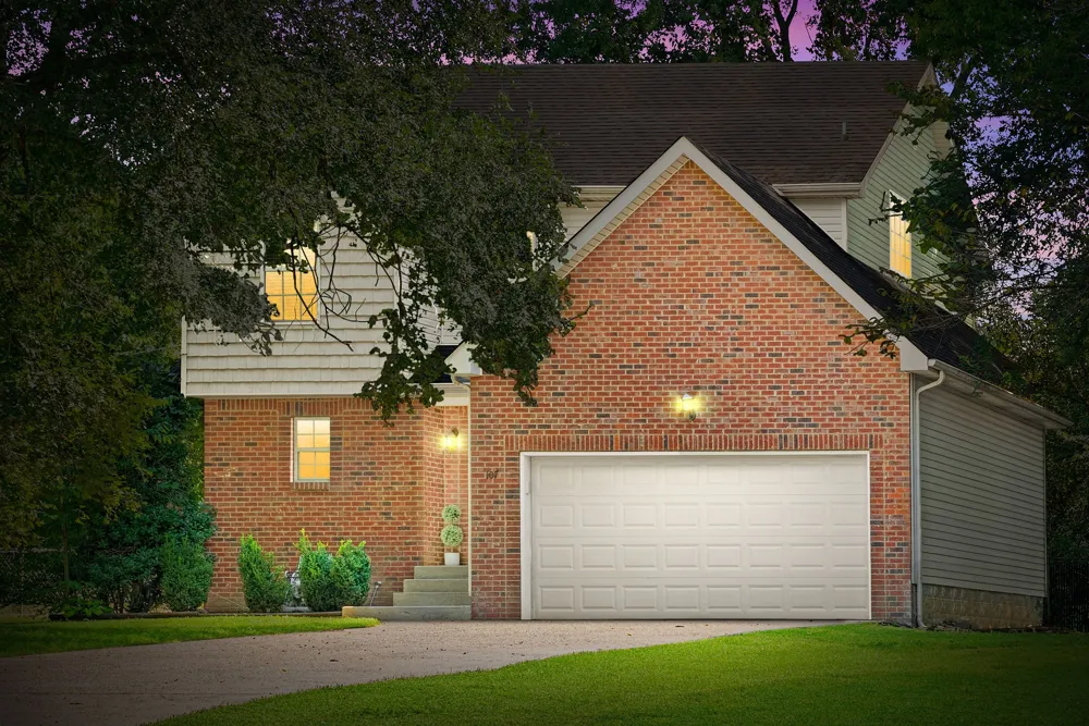 107 Rebecca Lane Clarksville, TN 37042