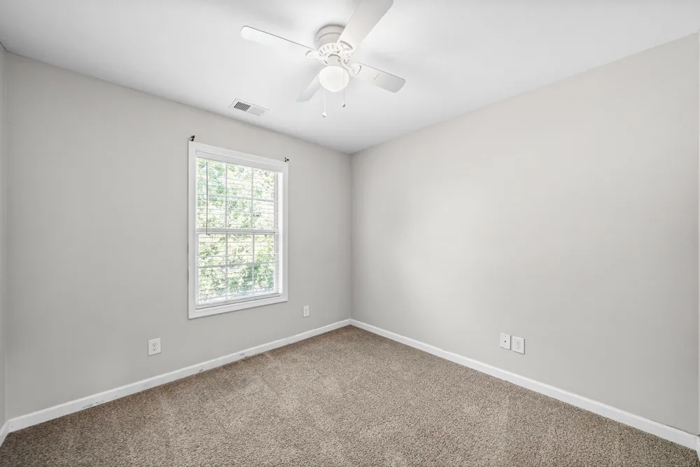 107 Rebecca Lane Clarksville, TN 37042