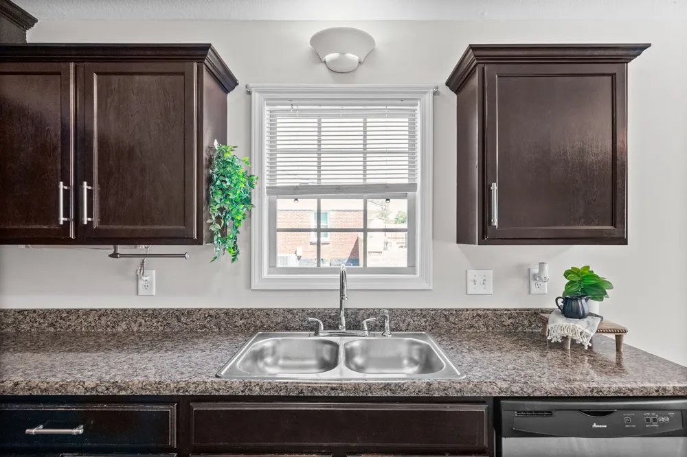 107 Rebecca Lane Clarksville, TN 37042