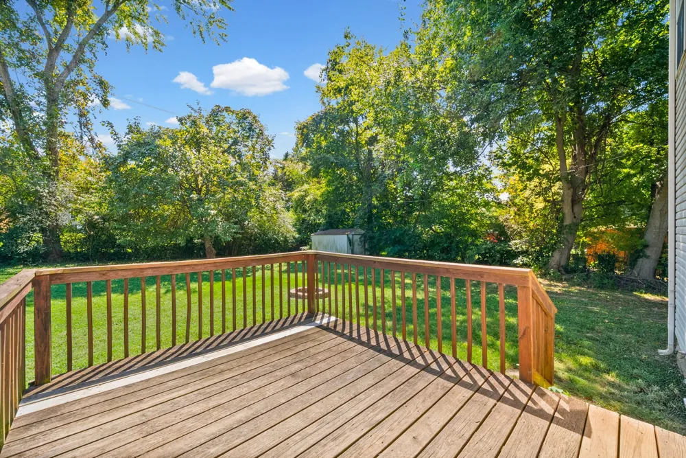 107 Rebecca Lane Clarksville, TN 37042
