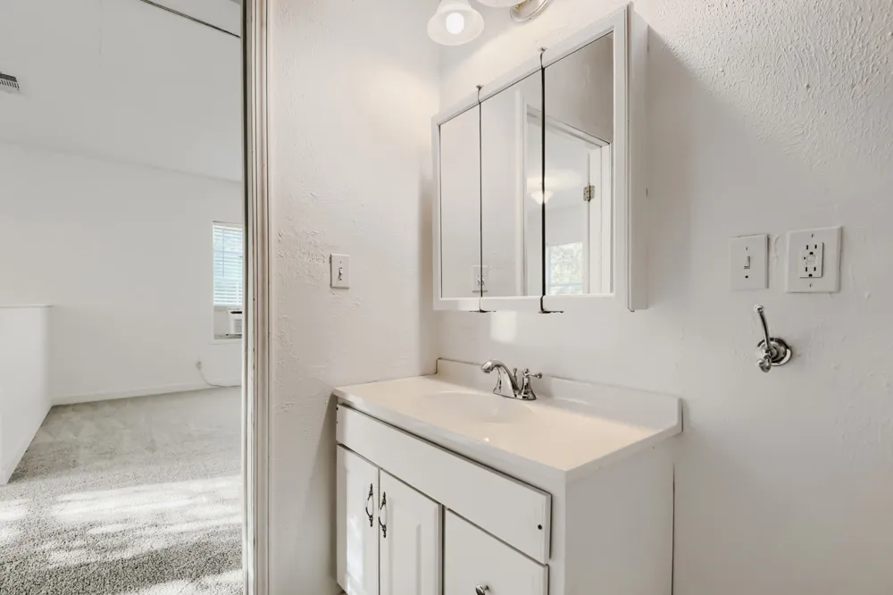 604 S Donohoe Street Granger, TX 76530