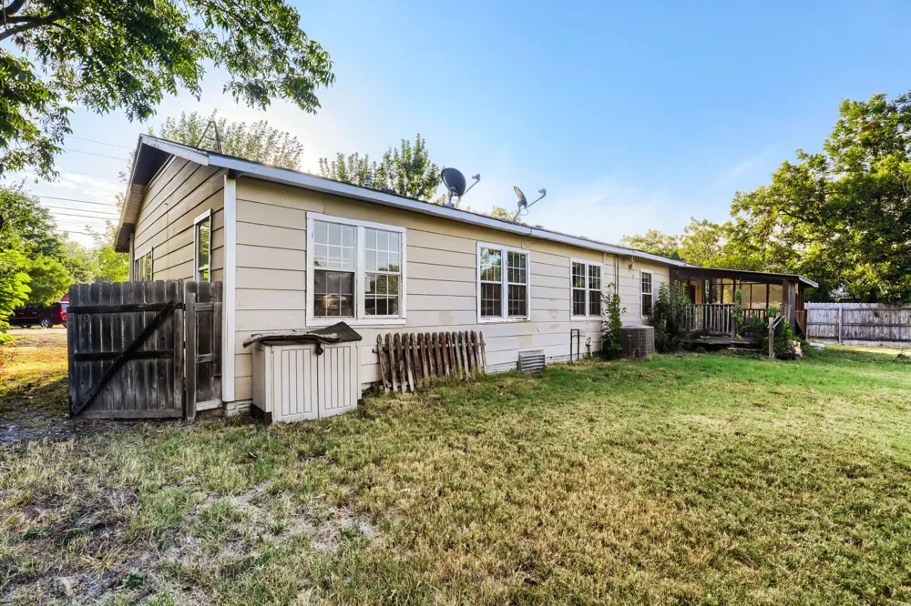 604 S Donohoe Street Granger, TX 76530